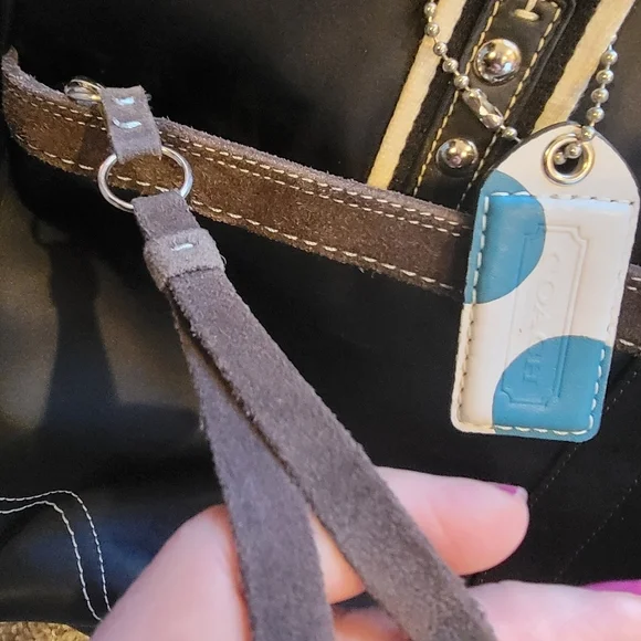 Coach Black Hampton Tote Bag purse - Picture 6 of 17